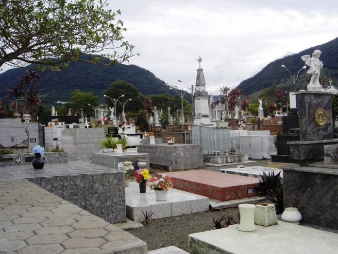 Homem suspeito de abuso de adolescente é preso no cemitério de Andradas